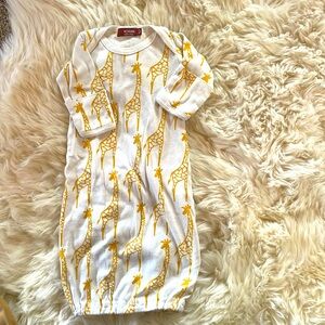 Milk barn giraffe print organic gown